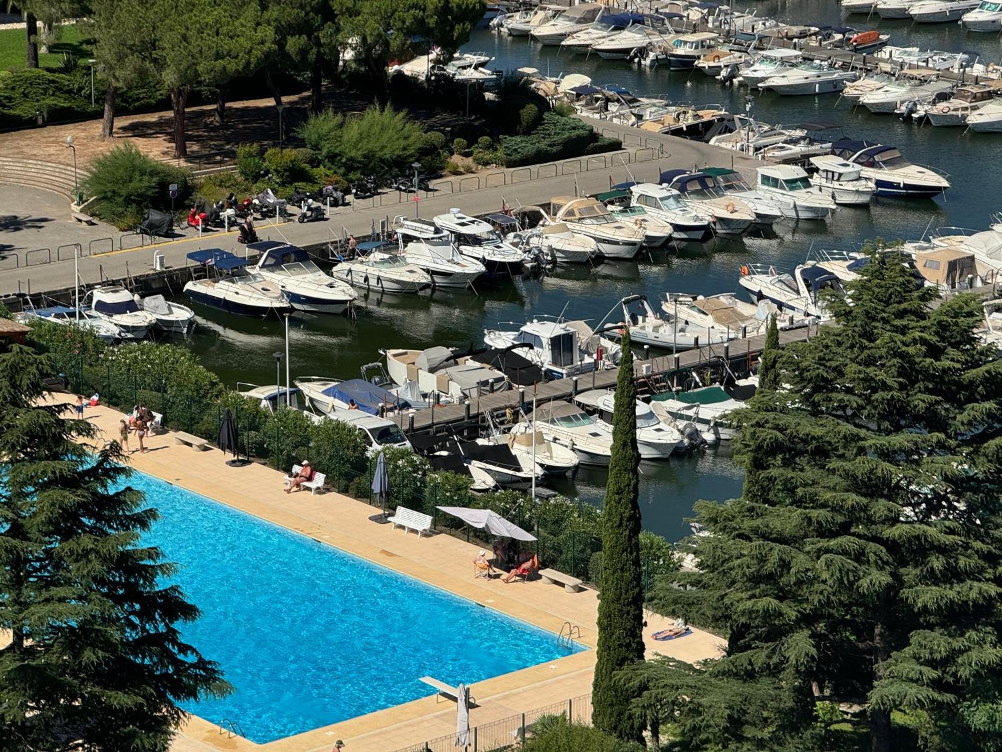 My Resid Appart Cannes Vue Marina Et Vue Montagne Манделю-ла-Напул Екстериор снимка